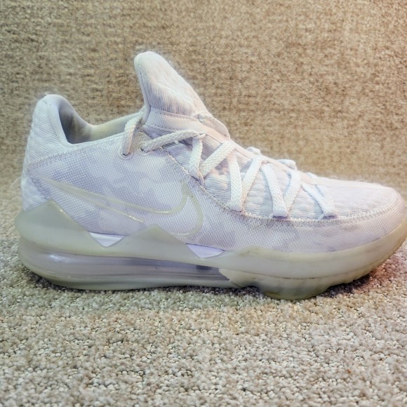 Nike Shoes Lebron 17 XVII Mens Size 10 Low Top White Camo CD5007-103 2020 main image 8